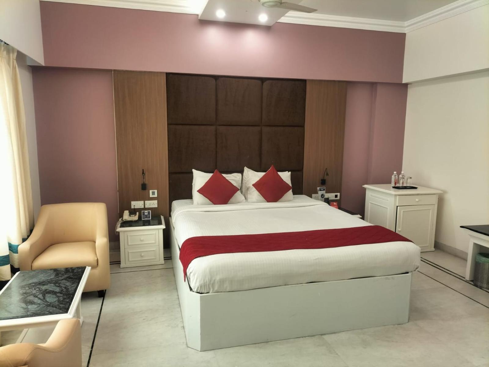 Zip By Spree Hotels Surabi International Vellore Exteriér fotografie