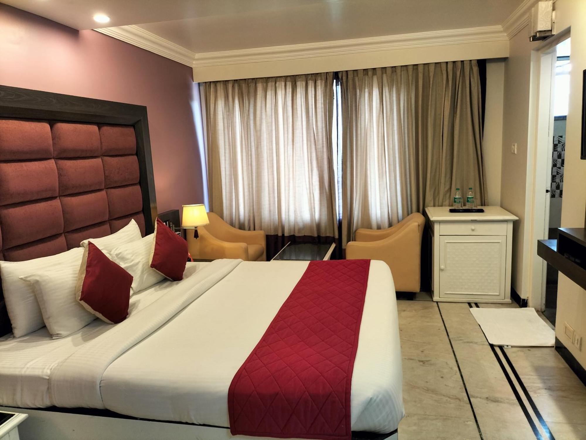 Zip By Spree Hotels Surabi International Vellore Exteriér fotografie